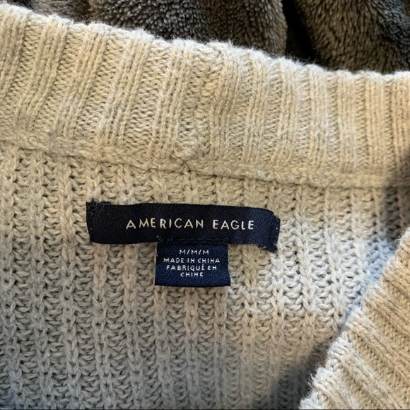 American Eagle Gray Sweater - Picture 4 of 5
